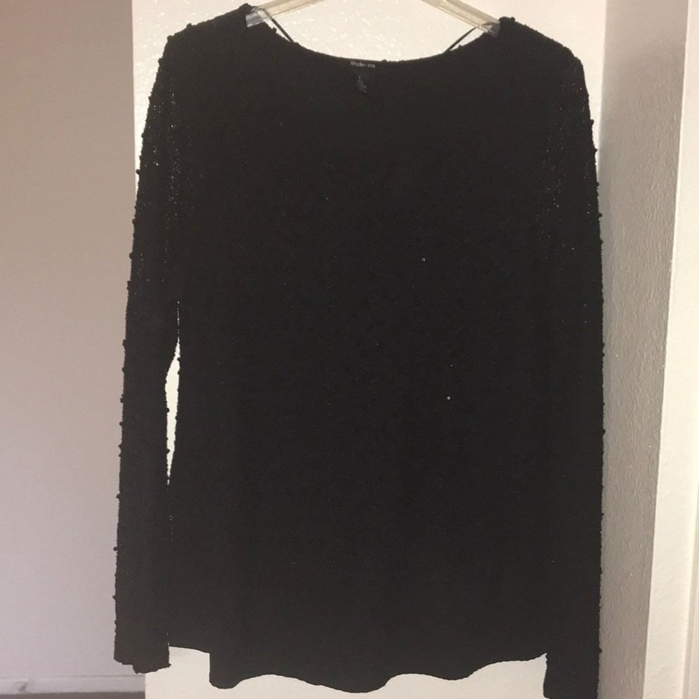 Long sleeve black top